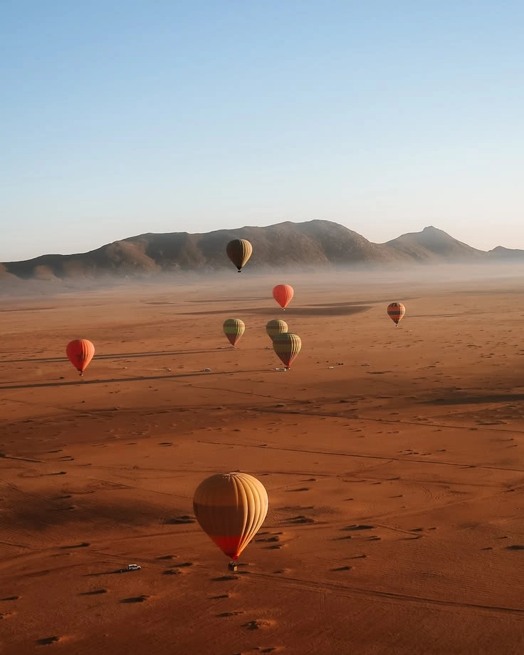 Viaje en globo por el desierto
